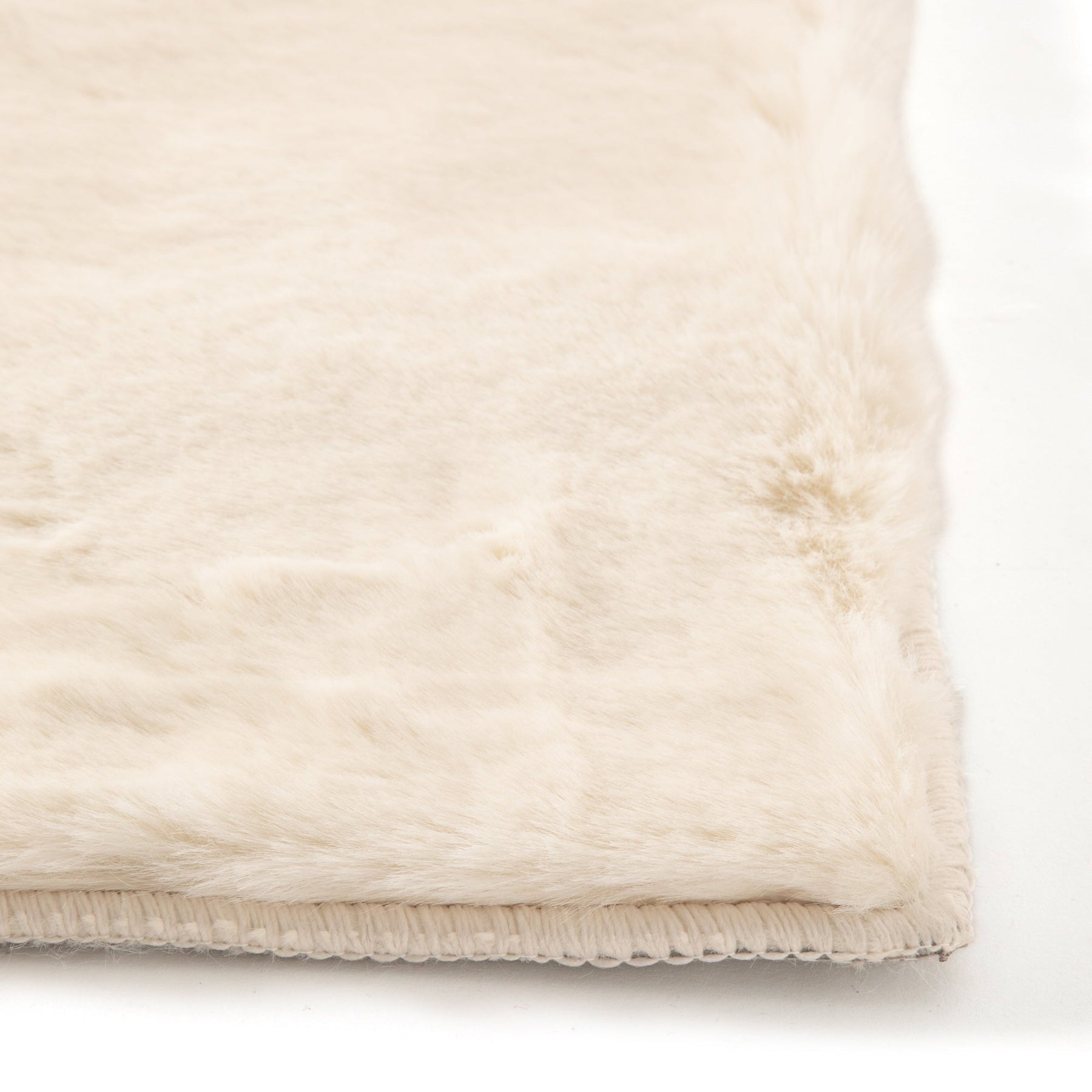 Mitis Rug  Ll  Ivory 3000×2000